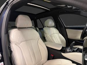BMW 530 bild 11