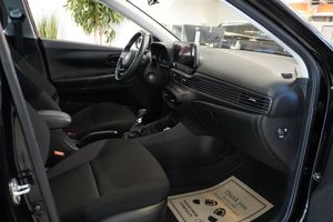 Hyundai i20 bild 6