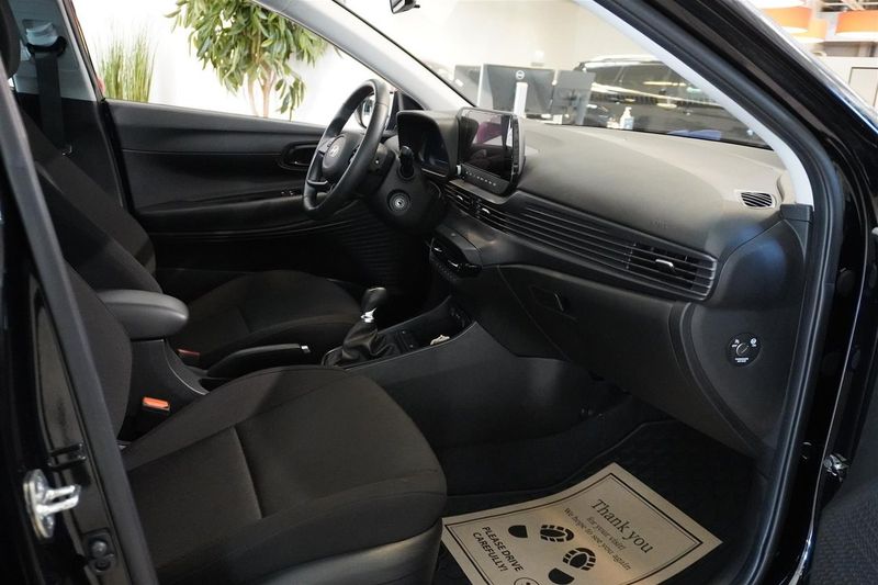 Hyundai i20 bild 6