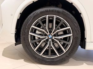 BMW iX1 bild 14