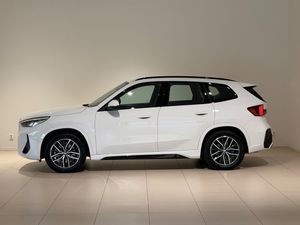 BMW iX1 bild 2