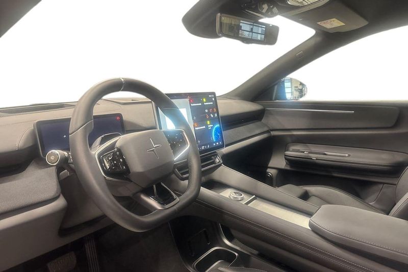 Polestar 4 bild 8