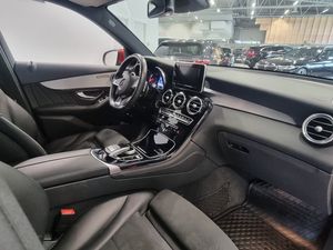Mercedes GLC220 bild 9