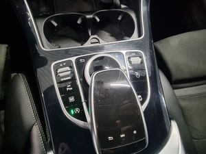 Mercedes GLC220 bild 14
