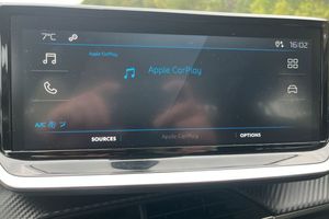Peugeot 208 bild 10