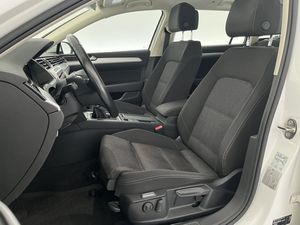 Volkswagen Passat bild 16