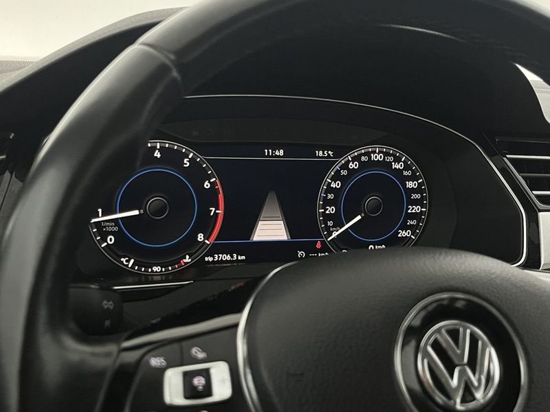 Volkswagen Passat bild 10