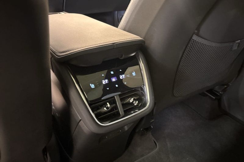 Volvo EX90 bild 28