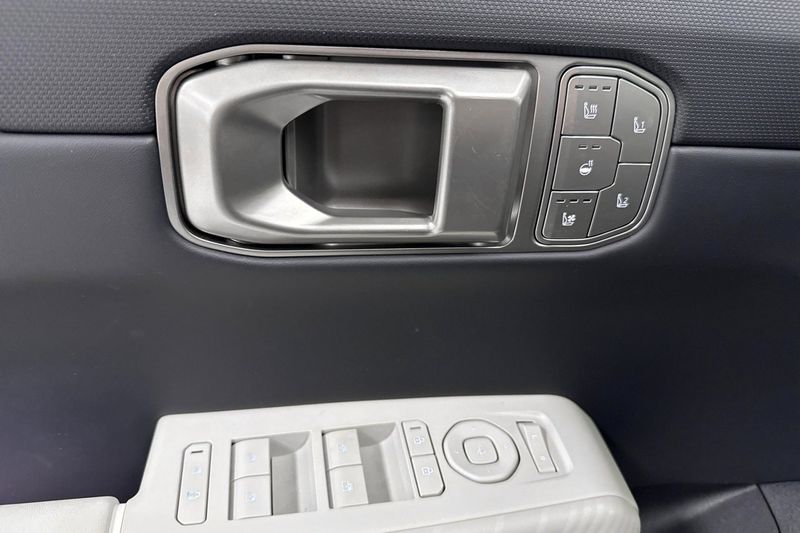 Kia EV4 bild 11