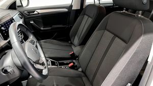 Volkswagen T-Roc bild 8