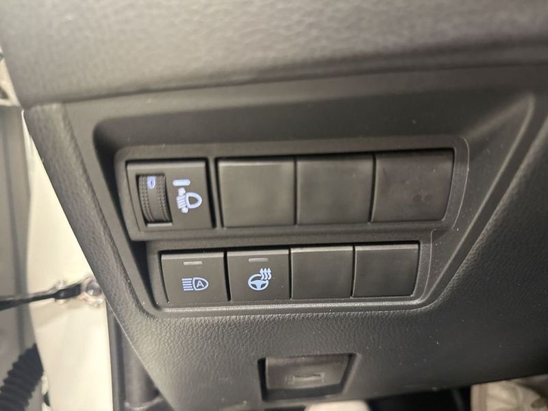 Toyota Yaris bild 15