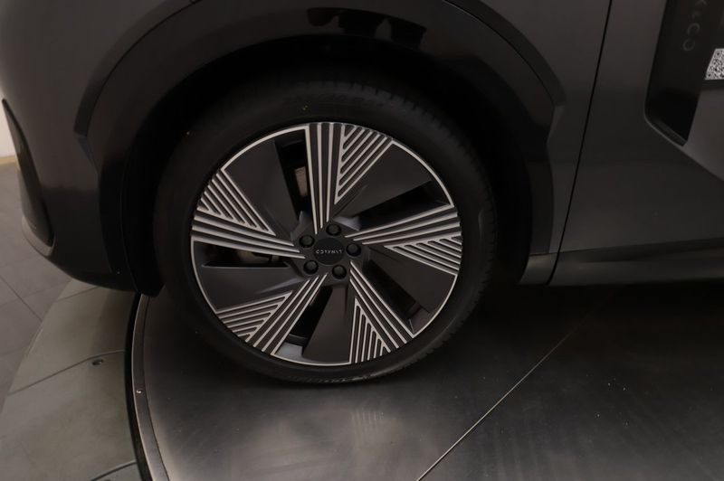 Lynk & Co 08 bild 12