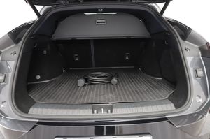 Lynk & Co 08 bild 9