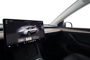 Tesla Model Y bild 22