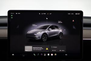 Tesla Model Y bild 16