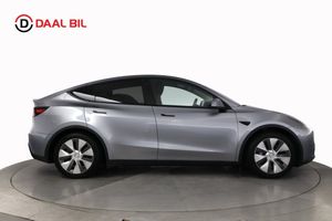 Tesla Model Y bild 5