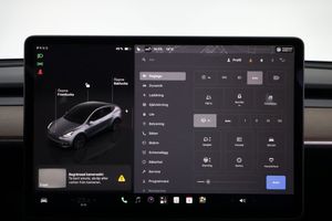 Tesla Model Y bild 18