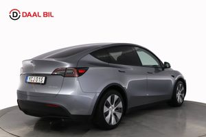 Tesla Model Y bild 6
