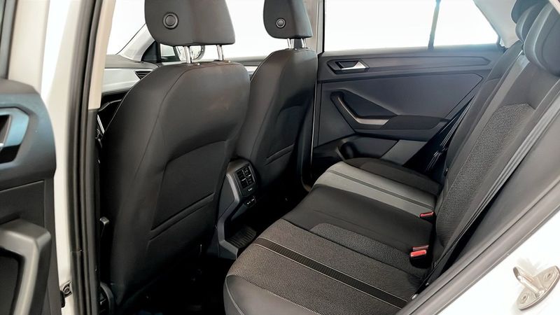 Volkswagen T-Roc bild 11