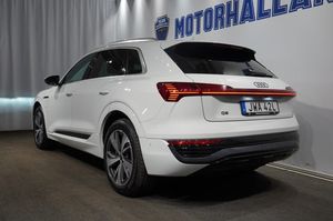 Audi Q8 bild 3