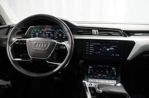 Audi Q8 bild 7