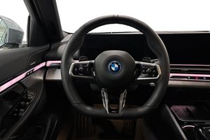 BMW 530 bild 9