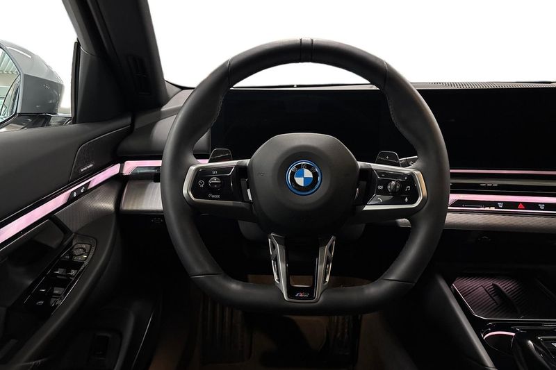 BMW 530 bild 9
