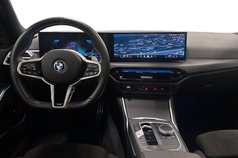 BMW 330 bild 8