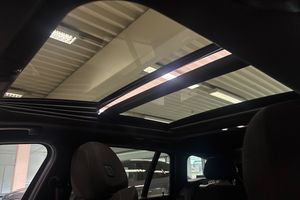BMW 330 bild 17