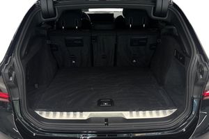 BMW 330 bild 10