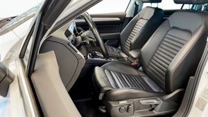 Volkswagen Passat bild 8
