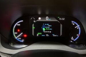 Toyota Yaris Cross bild 16