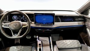 Volkswagen Passat bild 11