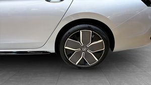 Volkswagen Passat bild 6
