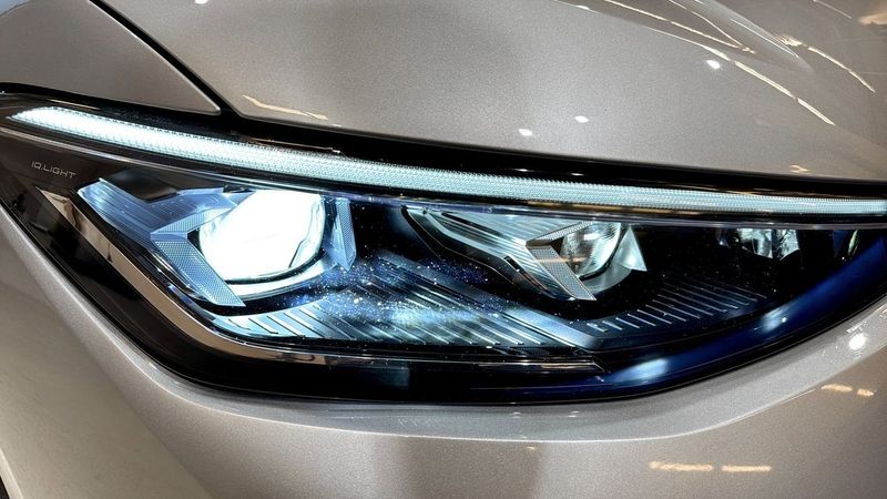 Volkswagen Passat bild 17