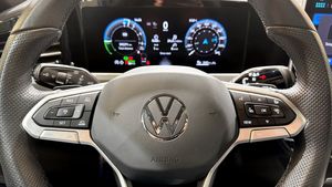 Volkswagen Passat bild 20