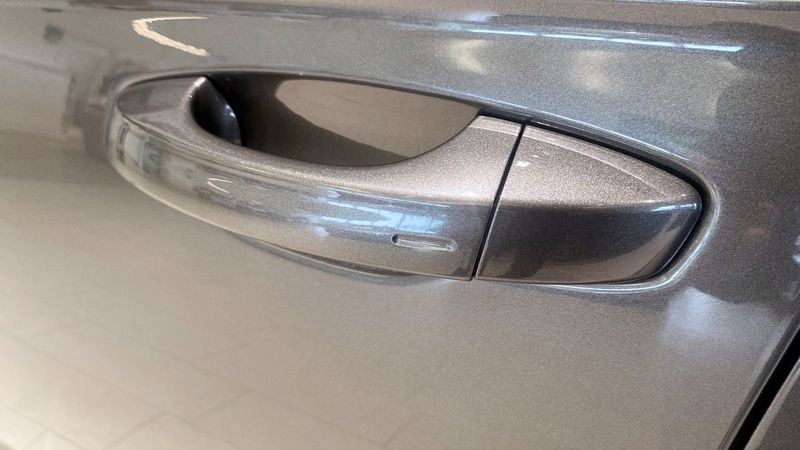 Volkswagen Touareg bild 19