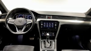 Volkswagen Passat bild 10