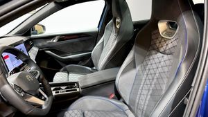 Volkswagen Passat bild 8
