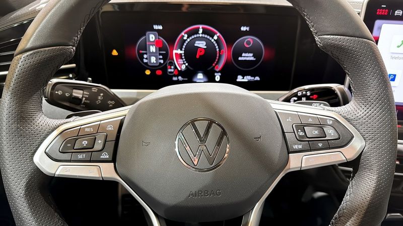 Volkswagen Passat bild 20