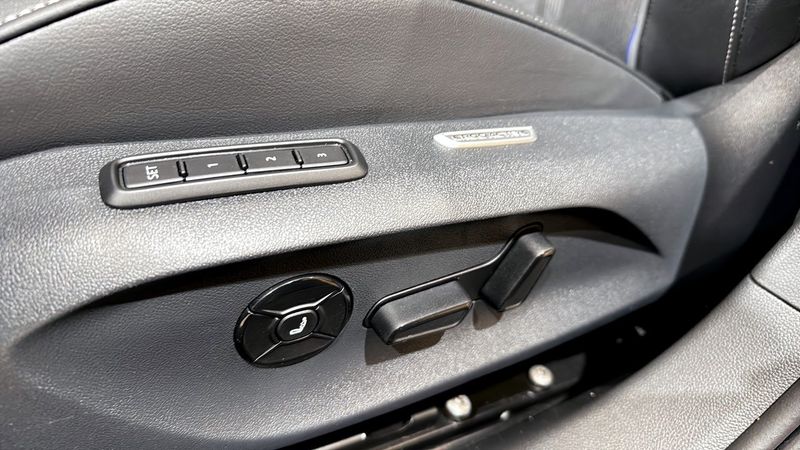 Volkswagen Passat bild 18