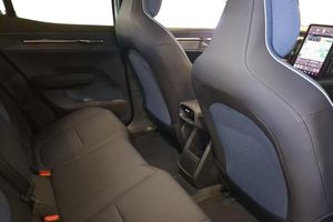 Volvo EX30 bild 8