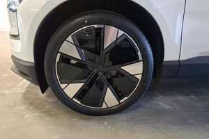 Volvo EX30 bild 16