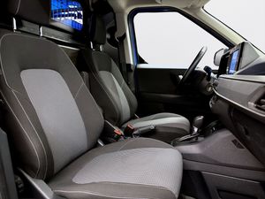 Ford Transit Courier bild 14