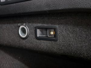 Volkswagen Passat bild 14