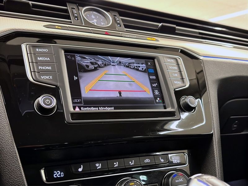 Volkswagen Passat bild 16