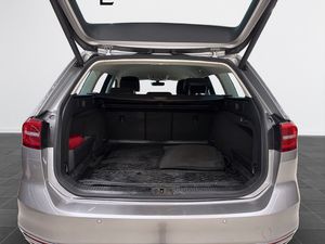 Volkswagen Passat bild 13