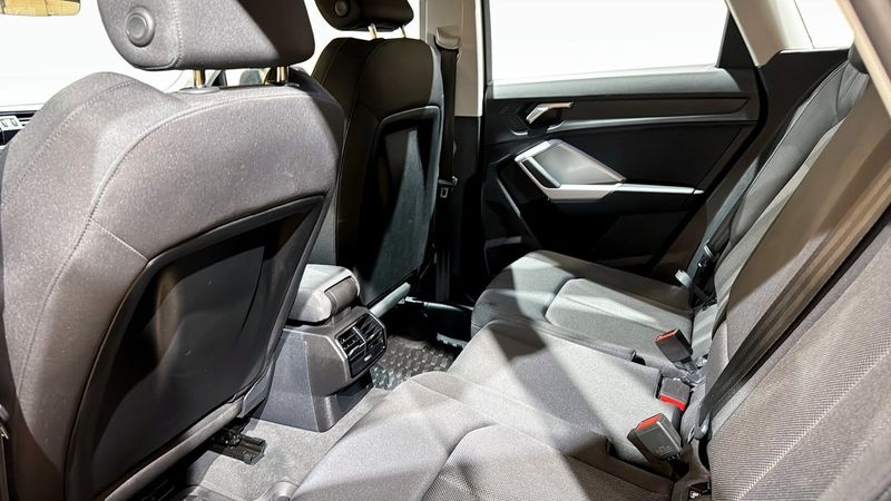 Audi Q3 bild 11