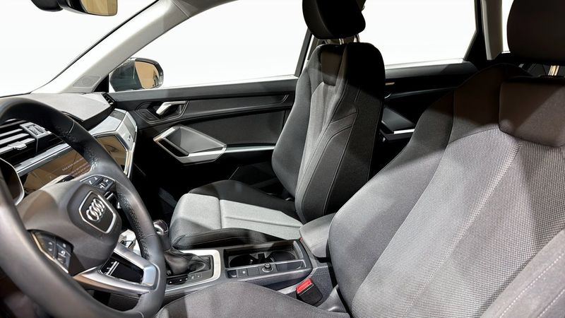 Audi Q3 bild 8