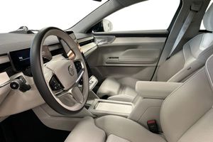 Volvo ES90 bild 14